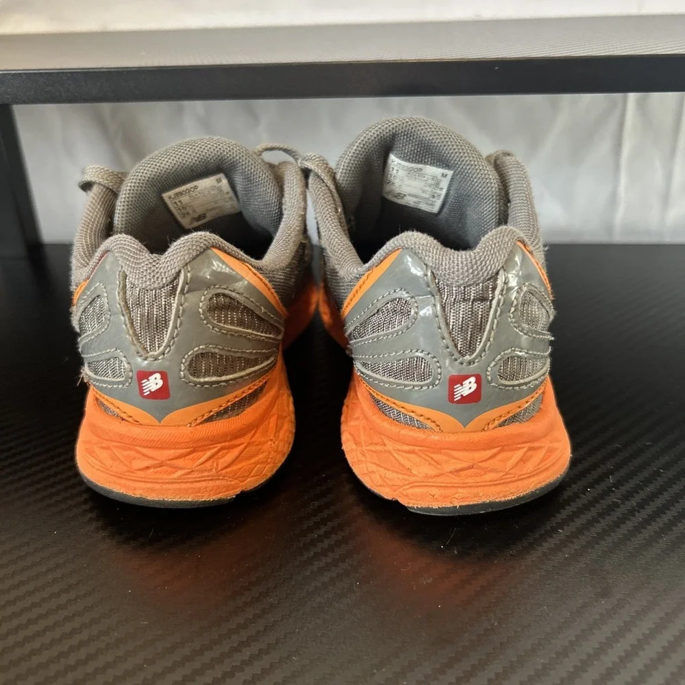 New‎ Balance 890 V3 Boys Grade School Running Shoes Size 11 Youth EUR 28.5